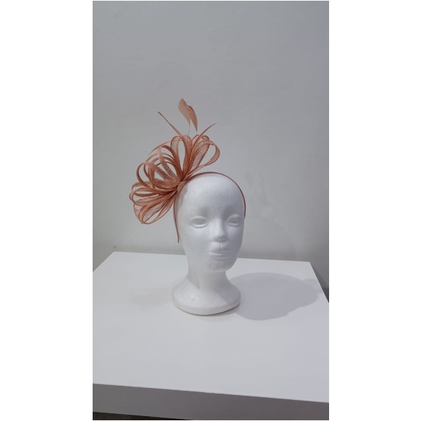 blush-fascinator