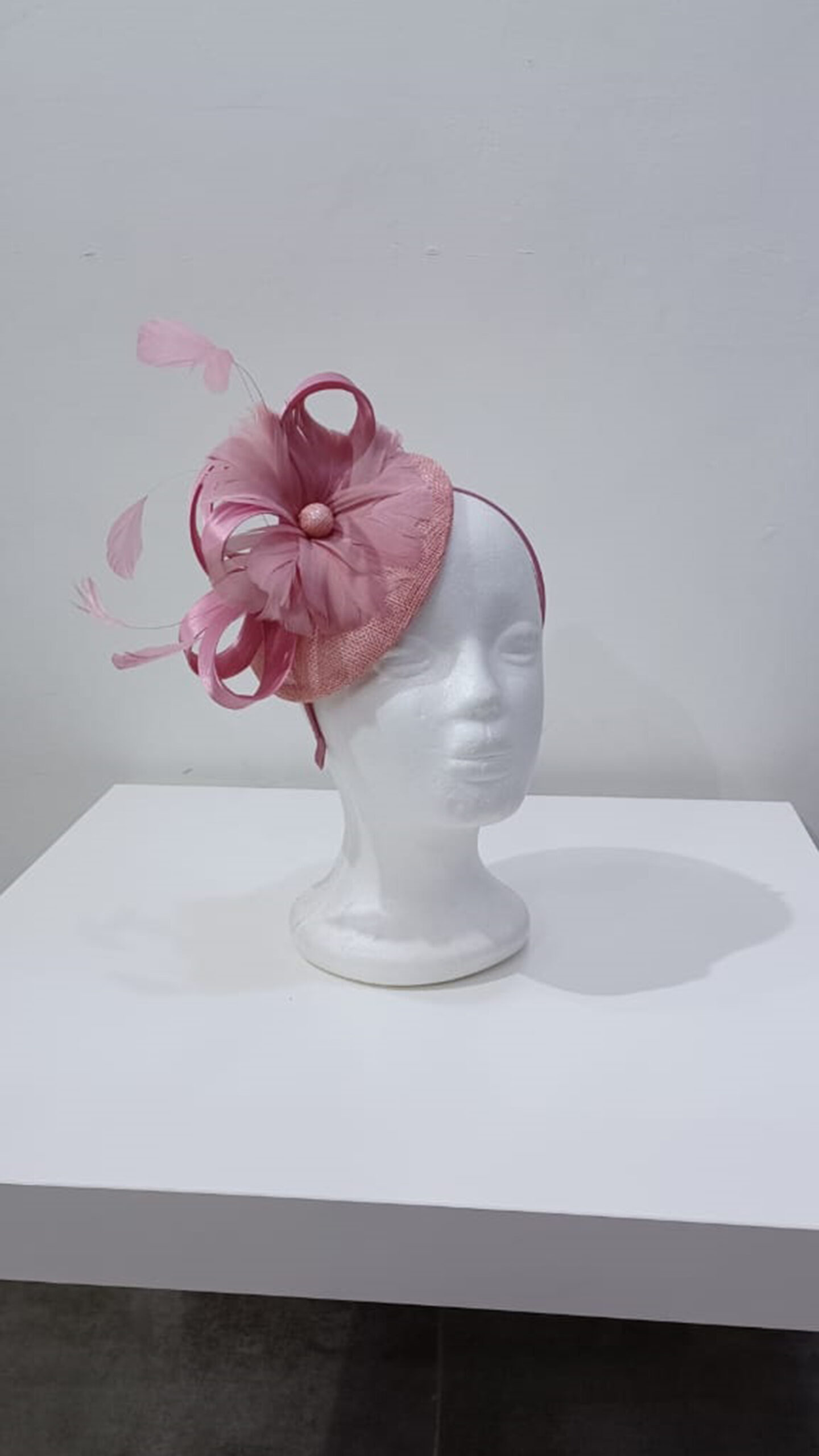 pink-fascinator