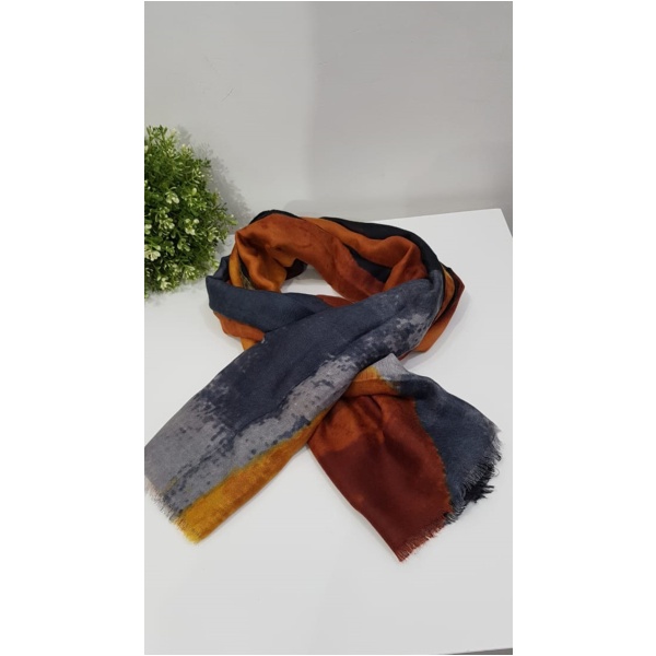 Print scarf 100% Polyester